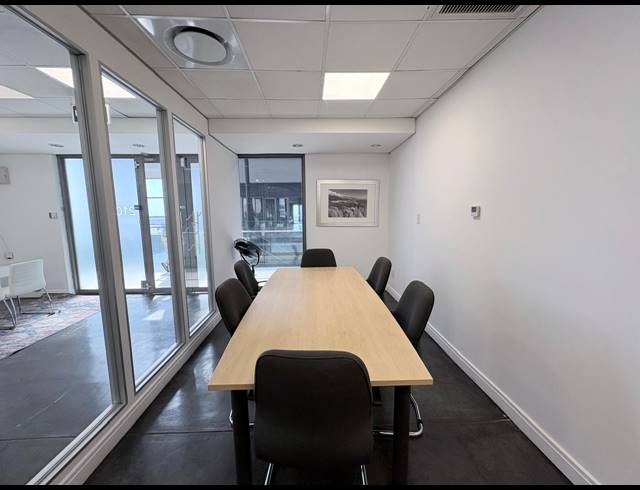 115M² OFFICE TO LET IN MAGALIESSIG